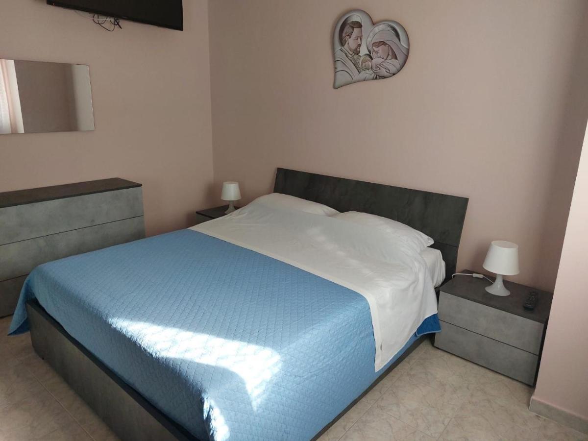 Casa Vacanza Del Sole มีโล ภายนอก รูปภาพ