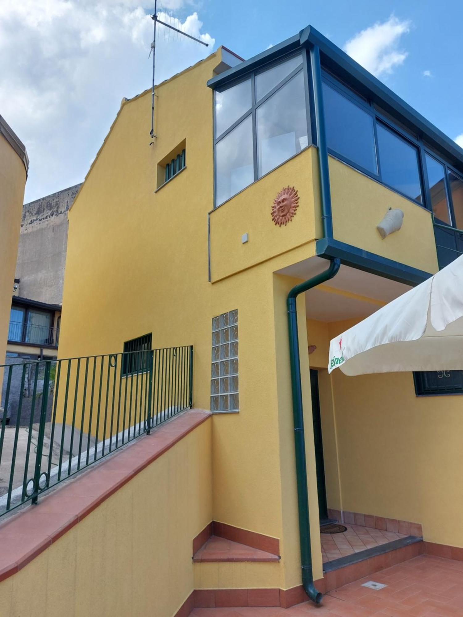Casa Vacanza Del Sole มีโล ภายนอก รูปภาพ